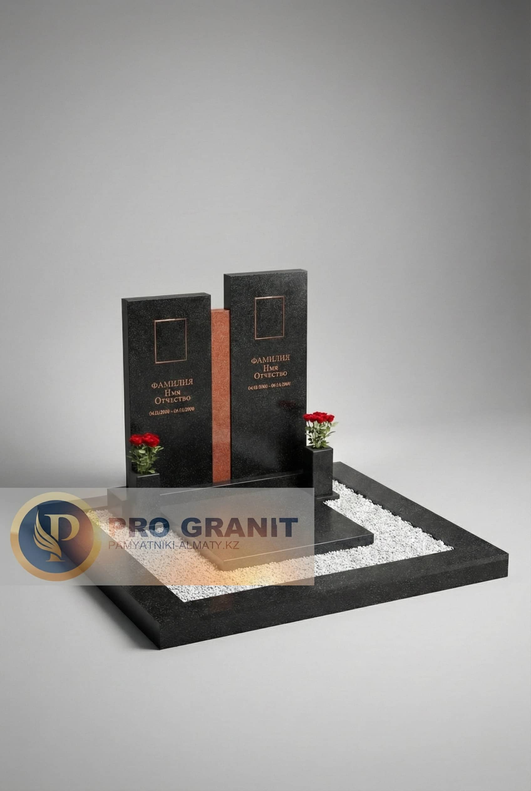 Гранитные памятники комплексы с кованой оградой
