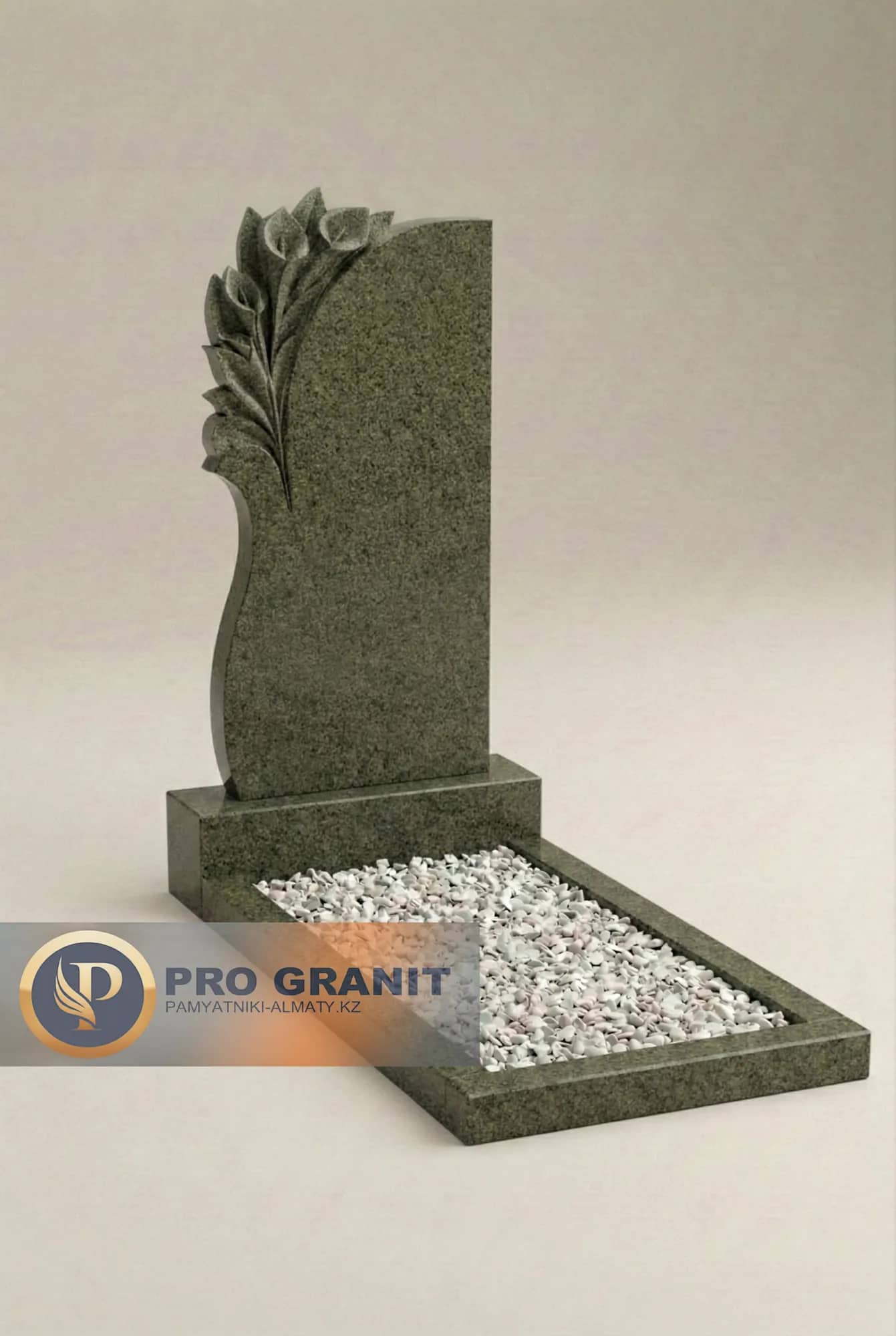Памятник гранитный зеленый вертикальный с цветником